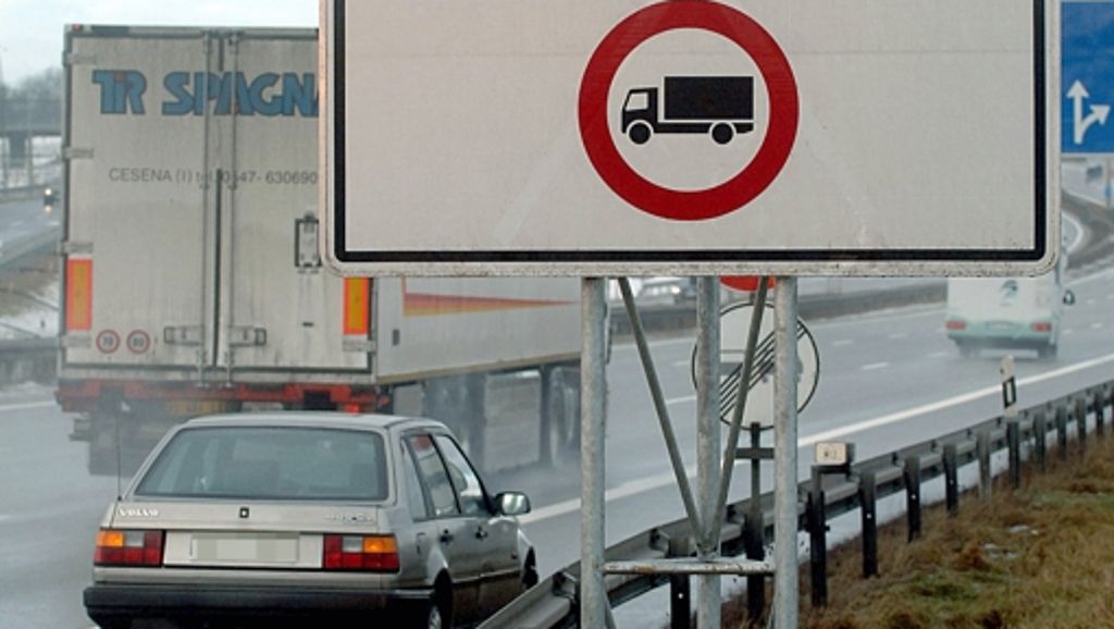 Schwerverkehr: Schwerverkehr bleibt auf Fernstraßen in den Tälern