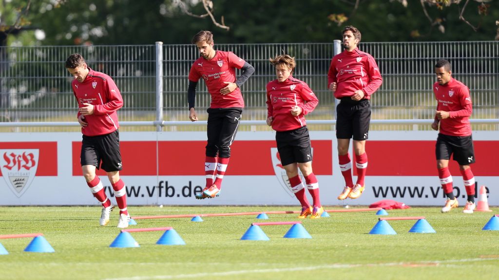 Training VfB Stuttgart: Hüpfen und springen im Abstiegskampf