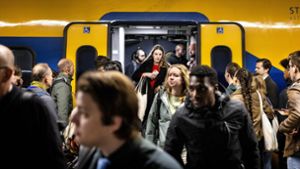 Nach Gewaltattacke: Niederlande stoppen Zugverkehr für drei Minuten