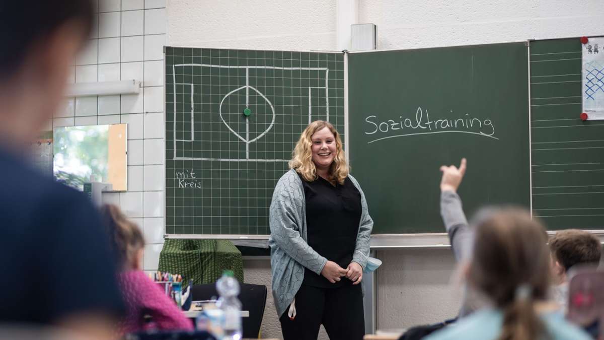 Unterricht in Baden-Württemberg: Gewerkschaft fordert vom Land mehr Geld für Schulsozialarbeit