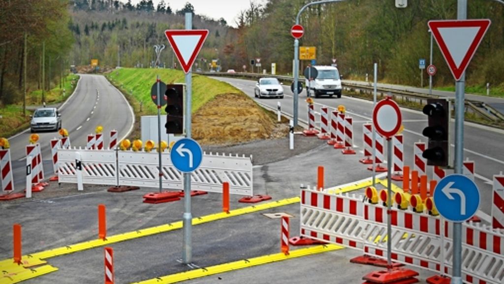 Böblingen: Umbau der Thermalbadkreuzung: Neue Verkehrslenkung am Autobahnzubringer