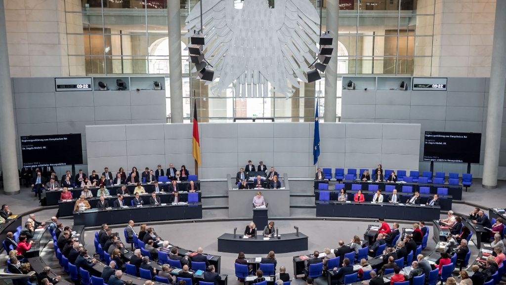 Deutscher Bundestag: Hat jeder Abgeordnete einen Dienstwagen?