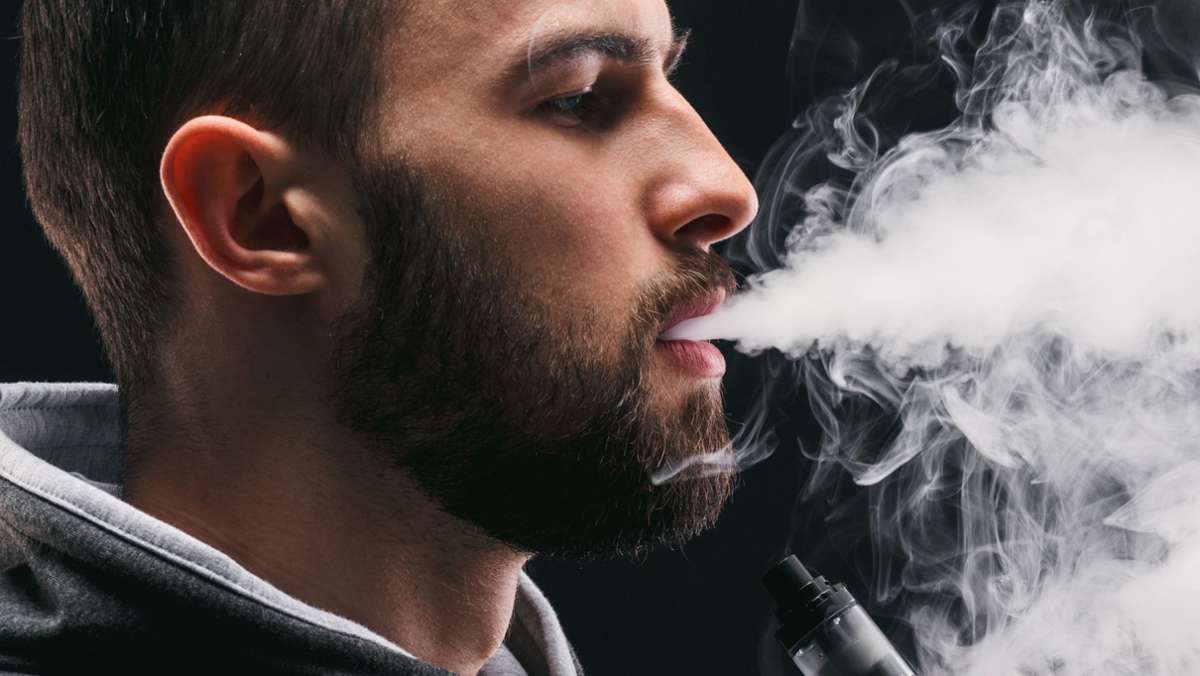 Gefahr für Jugendliche?: E-Zigarette wird zum Wegwerfartikel