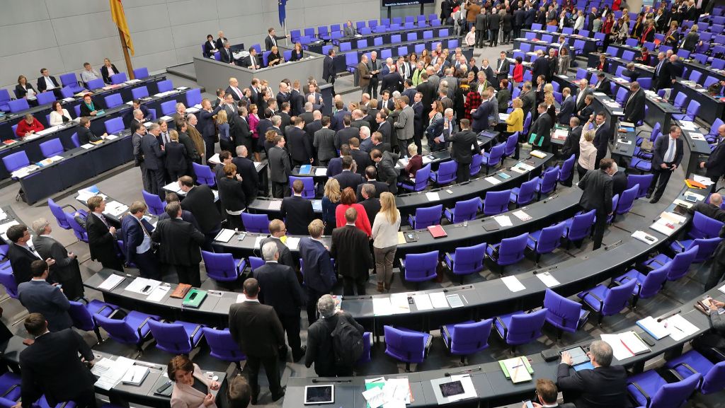 Diäten der Abgeordneten: Bundestag stimmt bisheriger Regelung zu