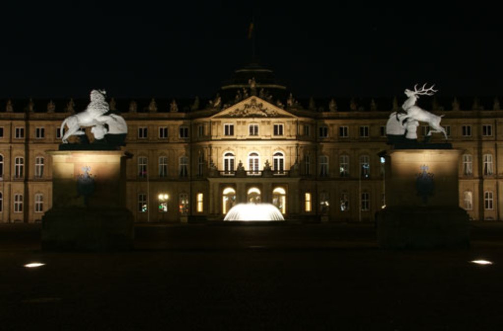 Stuttgart bei Nacht: Das Neue Schloss