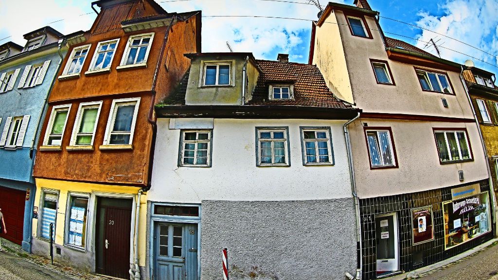 Ehnisgasse in Esslingen: Häuser aus  Dornröschenschlaf wachgeküsst