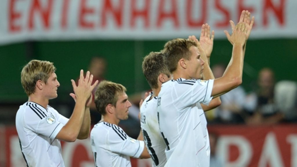 Deutschland gewinnt 2:1: Wenig Struktur, viel Glück
