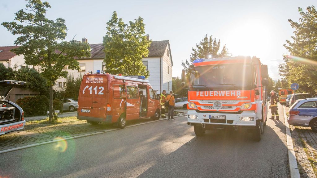 Brand in Gerlingen: Feuerwehr rettet Bewohner aus Haus