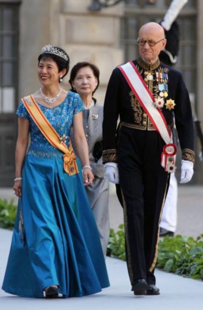 Die japanische Prinzessin Hisako Takamado (links).