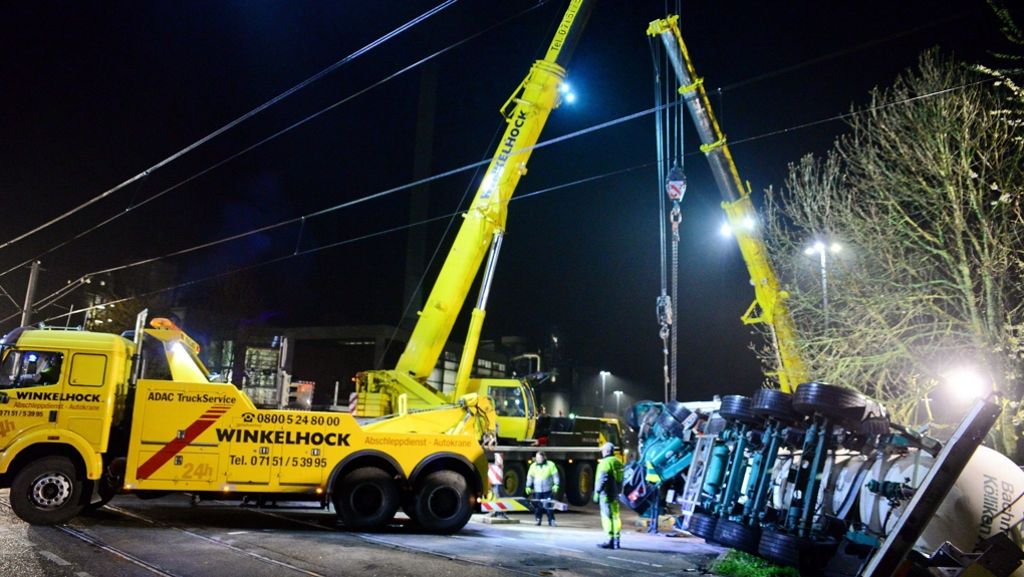Stadtbahn gegen Lkw in Remseck: Bilanz eines schweren Unfalls