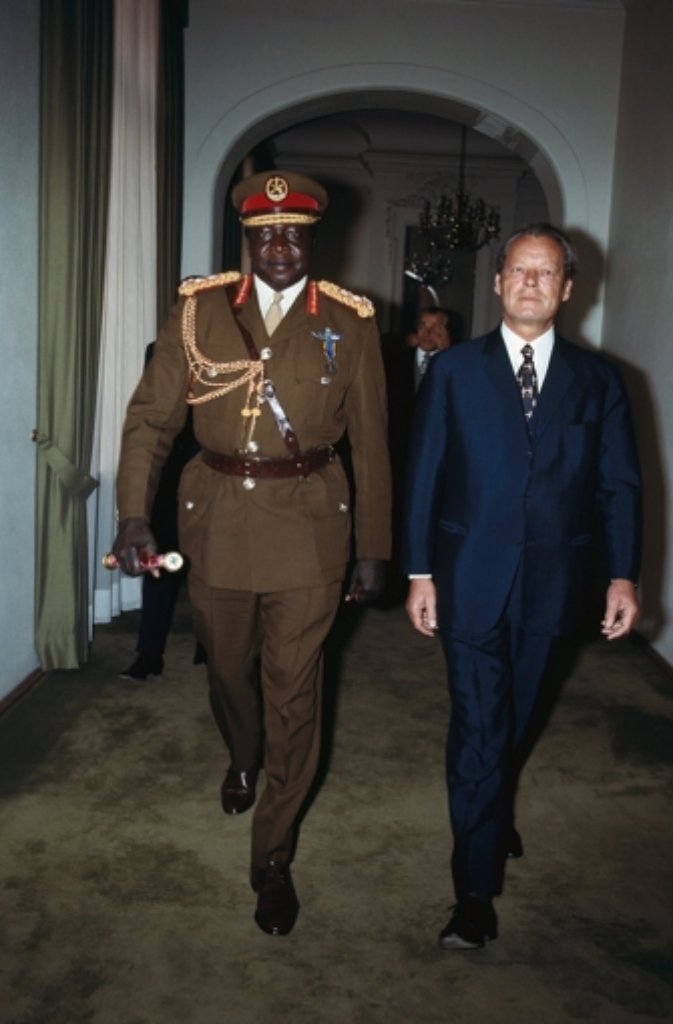 1972: Der Friedensnobelpreisträger und der Diktator - Willy Brandt empfängt Idi Amin.
