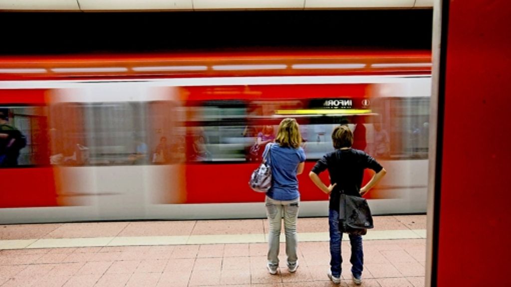 Nahverkehr in Stuttgart: Dichterer Takt für die Stadt- und die S-Bahn