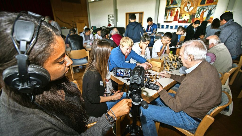 Dreh in Ebersbach: Studentinnen filmen Flüchtlinge