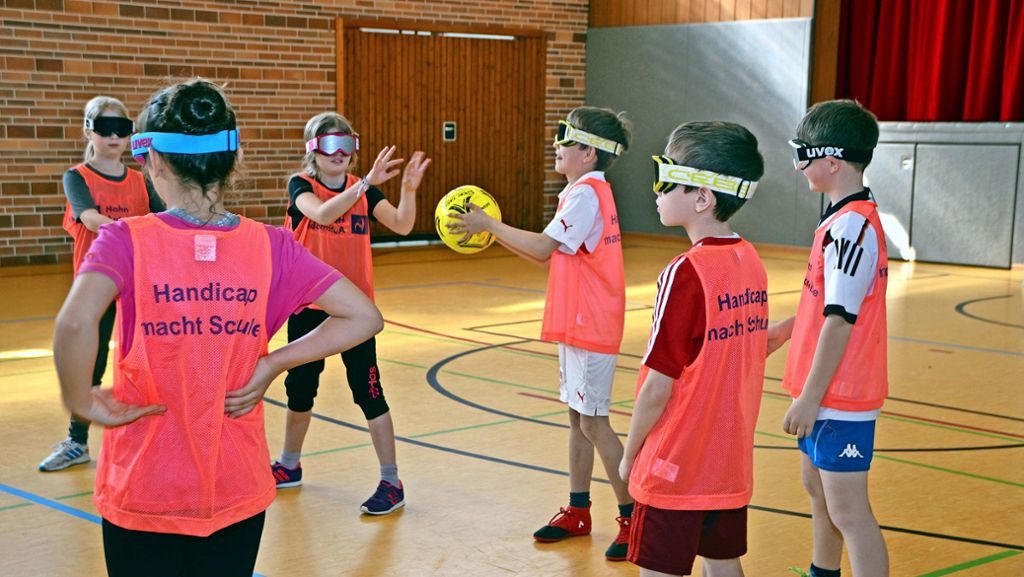 Jahnschule in Filderstadt-Harthausen: Schüler versetzen sich in die Welt von Blinden
