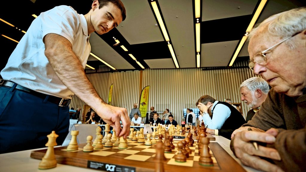 Schachfestival in Winnenden: Gleichzeitig gegen Großmeister