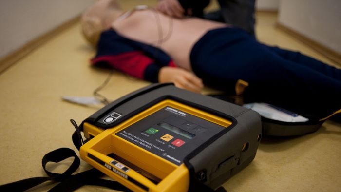 Defibrillatoren gegen den plötzlichen Herztod