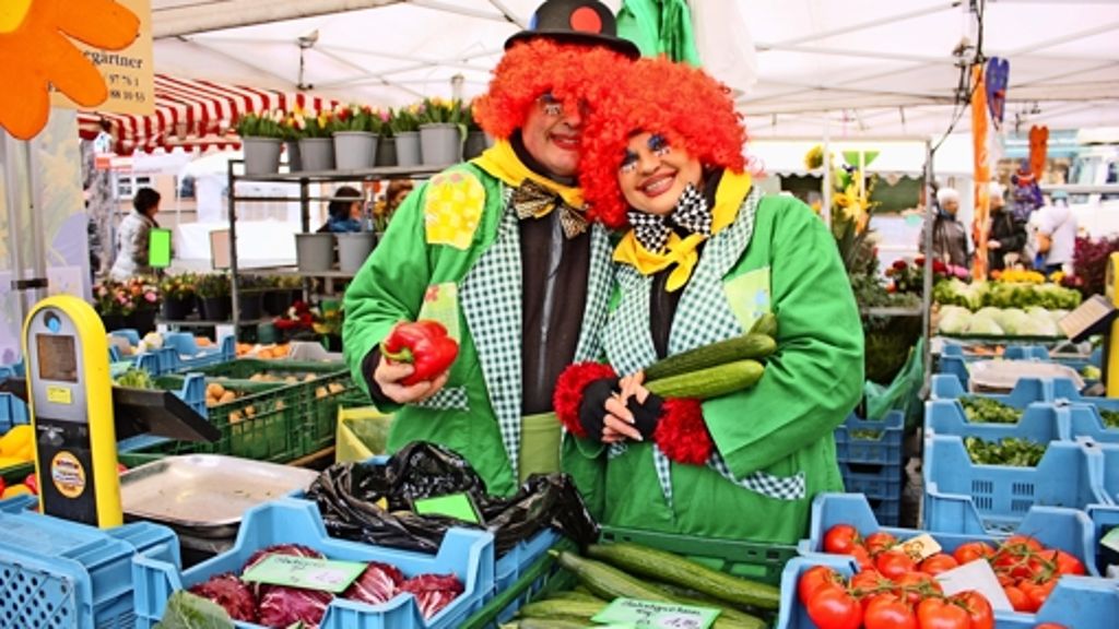 Närrischer Wochenmarkt in Bad Cannstatt: Rollmops ist gefragt