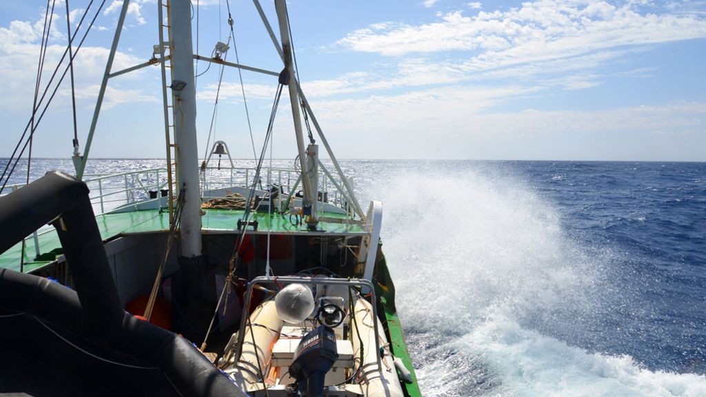 Zivile Seenotrettung vor der Küste Libyens: Im Mittelmeer zählt jede Minute