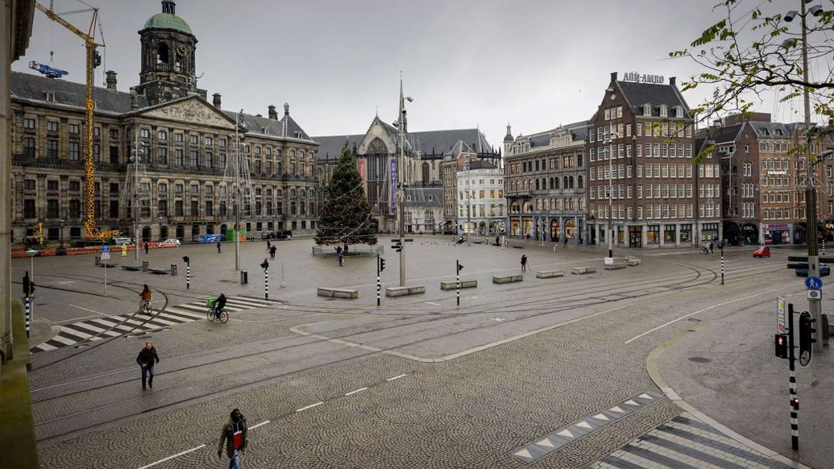 Coronapandemie: Niederlande verlängern Abend-Lockdown –  Schulen schließen