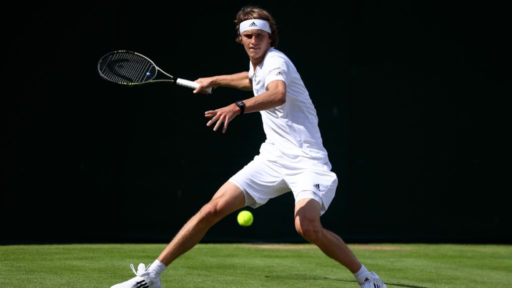 Tennis: Zverev in Wimbledon in Runde drei