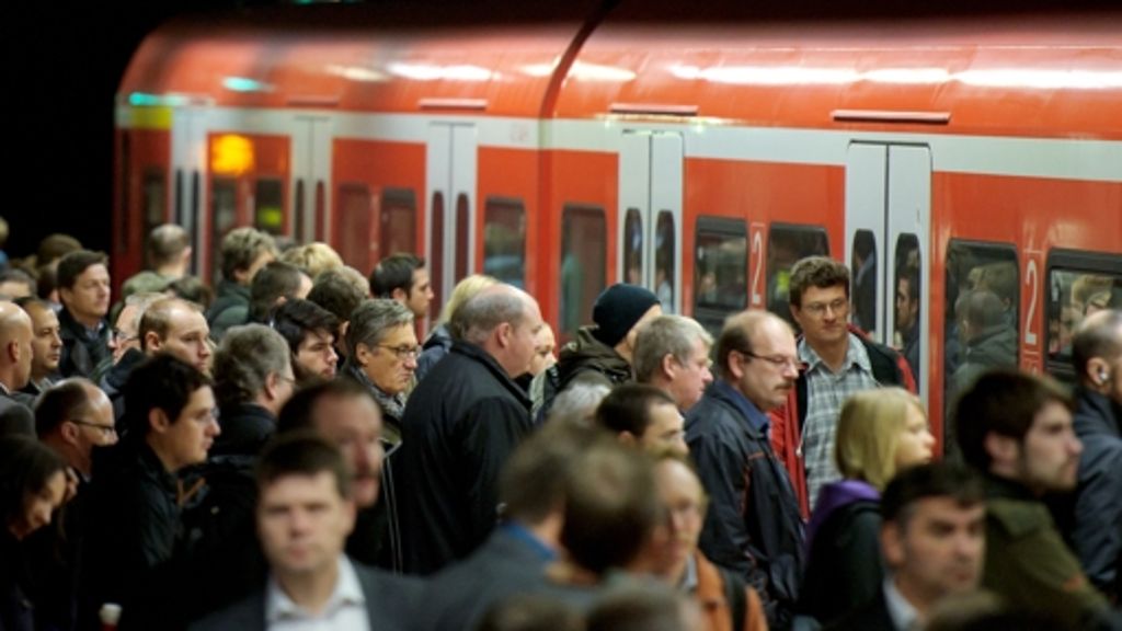 Verspätungen im S-Bahnverkehr: Langes Warten