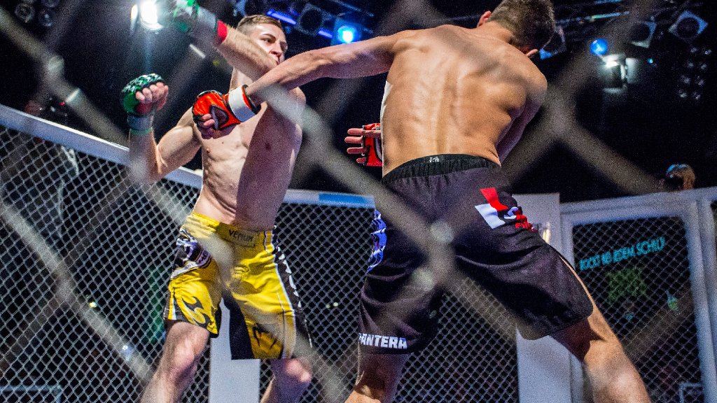 Age of Cage im LKA Longhorn: Impressionen aus dem MMA-Käfig