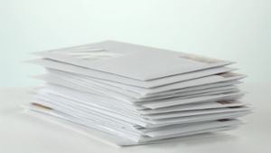 Postbote lagert bei sich mehr als 400 Briefe
