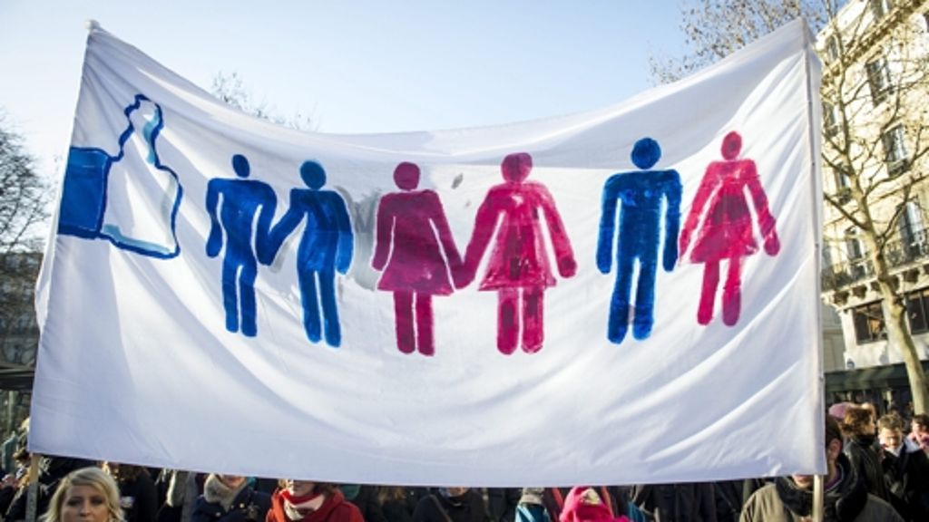 Adoptionsrecht: Karlsruhe stärkt Position  Homosexueller