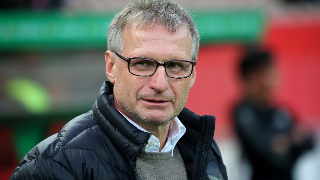 VfB-Sportvorstand Michael Reschke: Perlentaucher in trübem Wasser