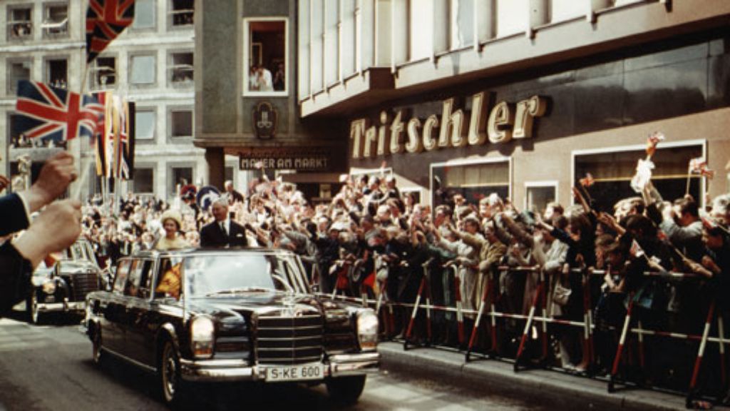 Vor 50 Jahren: Als die Queen durch Stuttgarts Straßen fuhr