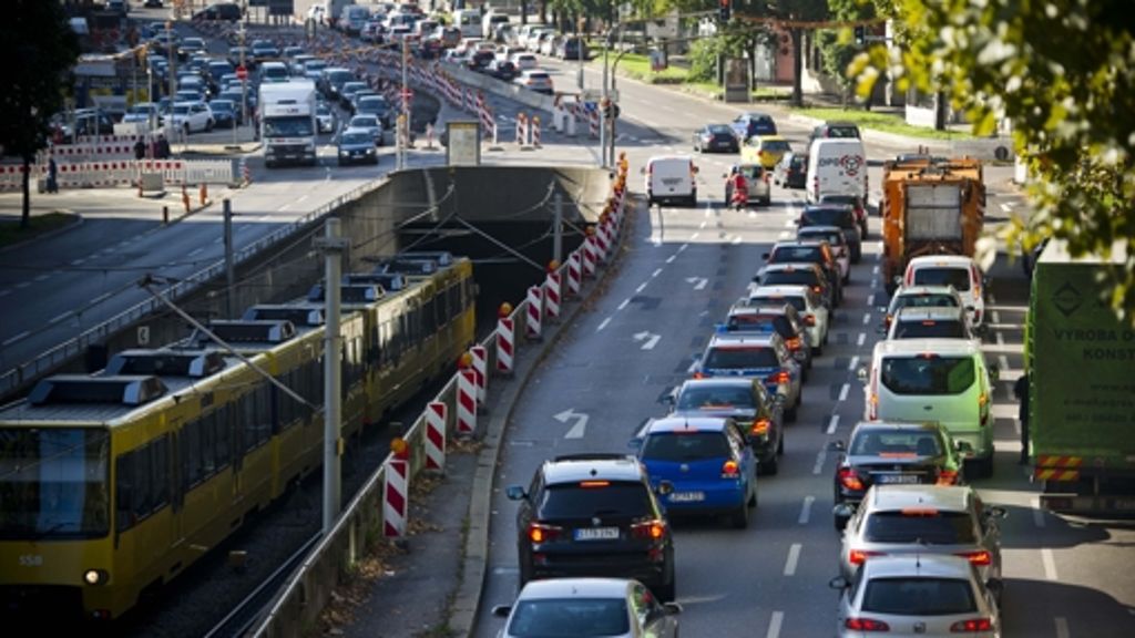 Milaneo in Stuttgart: Verkehrsleitzentrale rechnet mit Staus