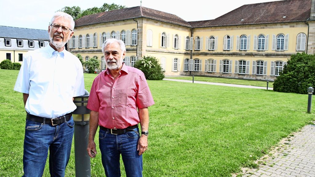 Paracelsus-Gymnasium in Stuttgart-Hohenheim: Gold-Abiturienten denken gern an die Schule