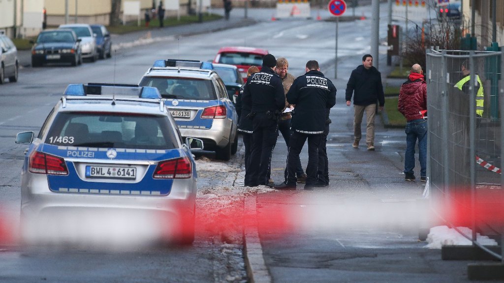 Anschlag in Villingen-Schwenningen: Polizei: Handgranate über Zaun geworfen