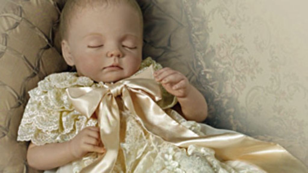 Prinz George als Puppe: Kate und Williams Baby aus Porzellan