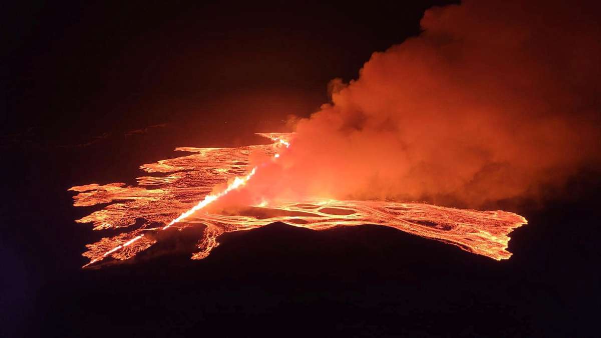 Naturkatastrophen: Die mächtigste Eruption bisher: Glühende Lava auf Island