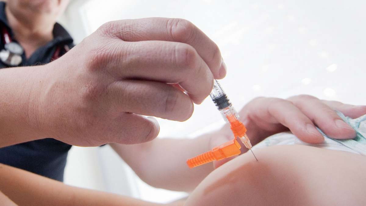 Debatte um Impfpflicht: Masern-Impfpflicht könnte Vorbild sein