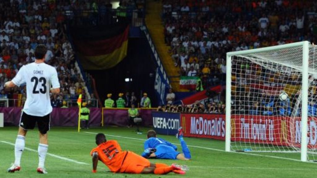 Fußball-EM: Gomez schießt Deutschland zum Sieg gegen die Niederlande