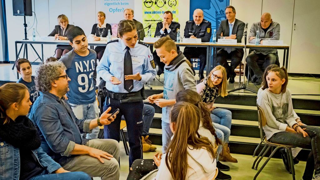 Neues Präventionsprojekt an Stuttgarter Schulen: „Stark ohne Gewalt“ ist schon ausgebucht