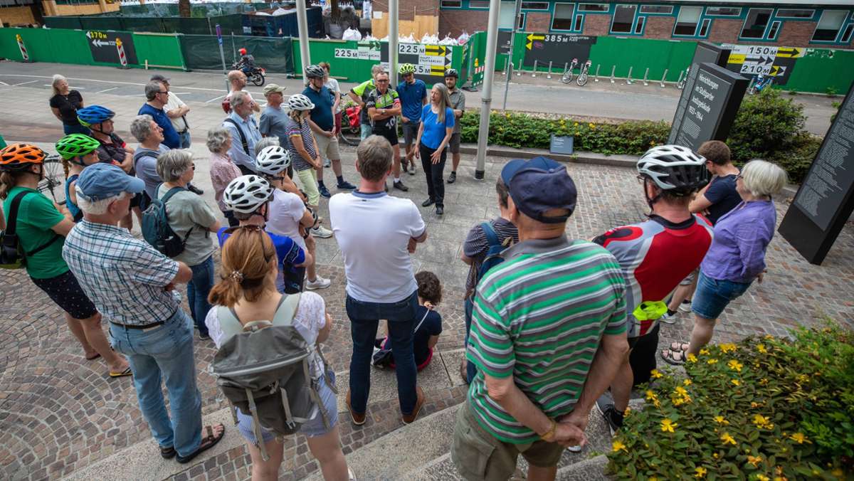 Exkursion in Stuttgart: Mit dem Fahrrad gegen das Vergessen