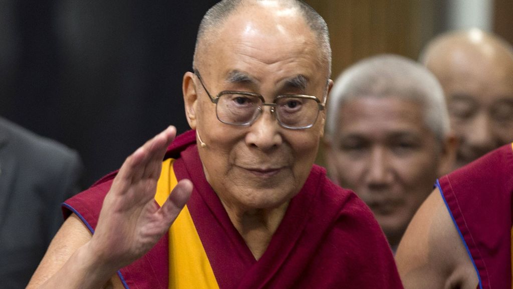 Nach drei Tagen in Klinik: Dalai Lama aus Krankenhaus in Neu Delhi entlassen