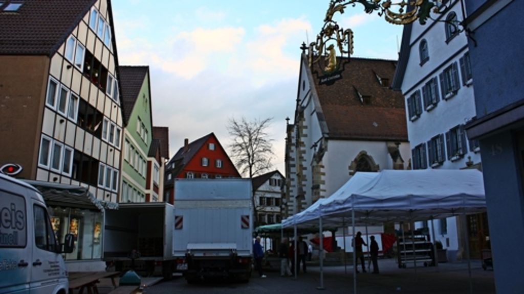 Marktplatz in Bad Cannstatt: Kompromiss für den Weihnachtsmarkt
