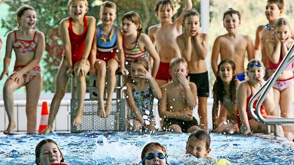 Rosensteinschule in Stuttgart-Nord: Schwimmunterricht mit Umwegen