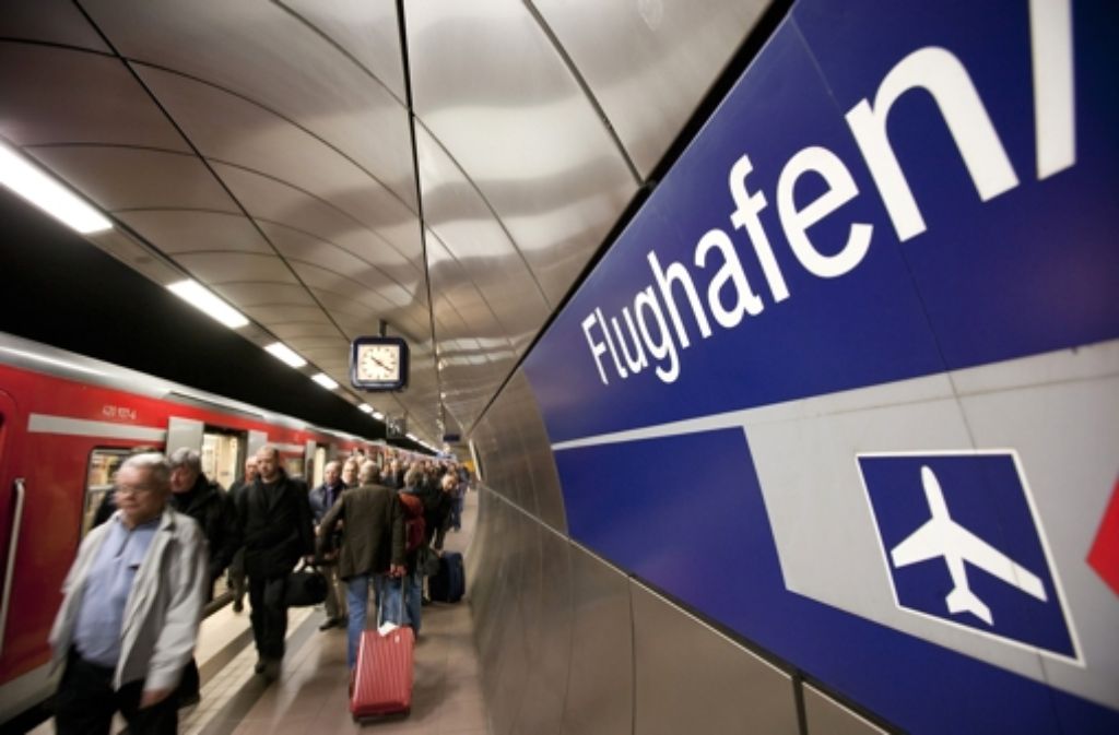 Der Lenkungskreis Stuttgart 21 debattierte über die neue Variante der Haltestelle am Flughafen.