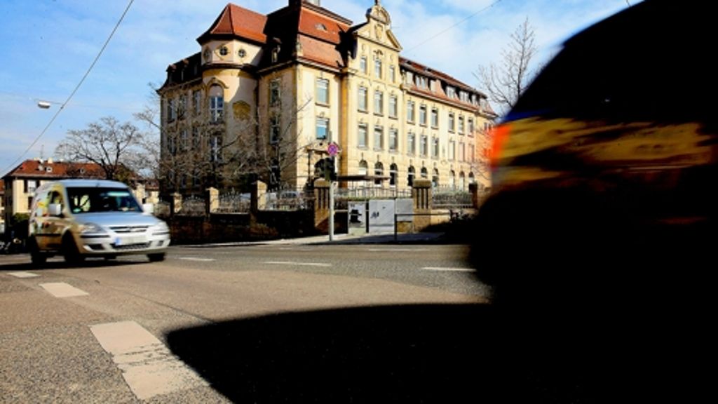 Schulwege in Stuttgart: Stadt will bei Tempo 30  doch Gas geben