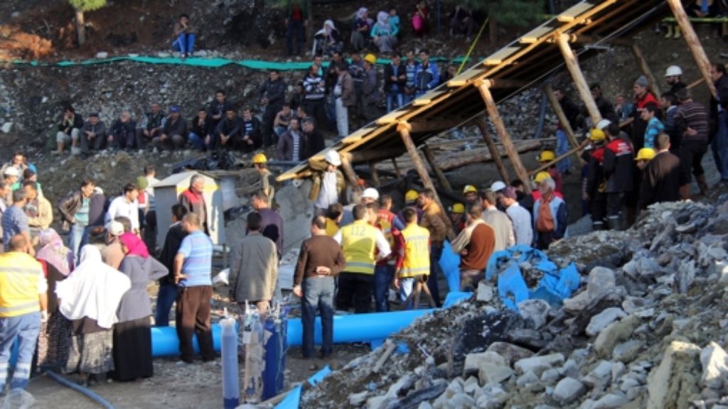 Minenunglück in der Türkei: Überlebenschancen für Kumpel sinken