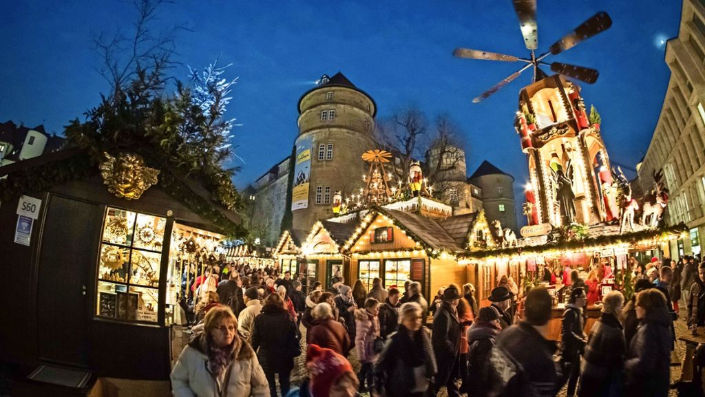 Berliner Attentat hält   Gäste offenbar  nicht   ab: Besucherrekord auf dem Stuttgarter Weihnachtsmarkt