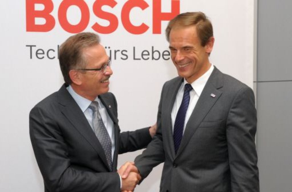 Wechsel an der Spitze des Autozulieferers und Technologiekonzerns Bosch: Am 1. Juli übergibt Franz Fehrenbach (links) den Vorsitz der Geschäftsführung in der Gerlinger Zentrale an Volkmar Denner. Denner war bisher für die Bereiche Forschung und Entwicklung zuständig.