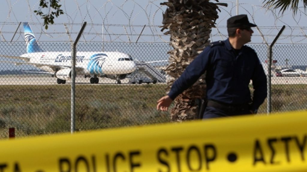Egyptair-Maschine auf Zypern: Flugzeugentführung endet unblutig