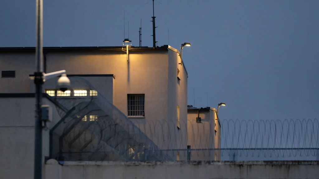 Diskussion um Dschaber al-Bakr bei Anne Will: Wie intensiv darf man Terror-Häftlinge überwachen?