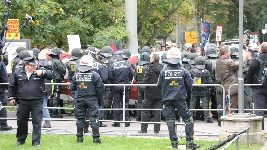 Prozess nach Anti-AfD-Demo in Cannstatt: Amtsrichter lässt AfD-Gegner frei